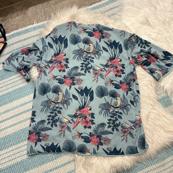 Girls H&M kimono/coverup etc - Picture 9 of 9